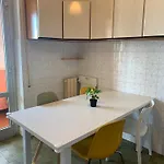 Erzelli's House By Smart-home, A Con 3 Konukevi Cenova