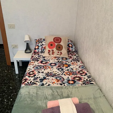 Гостевой дом Erzelli's House By Smart-home, A Con 3