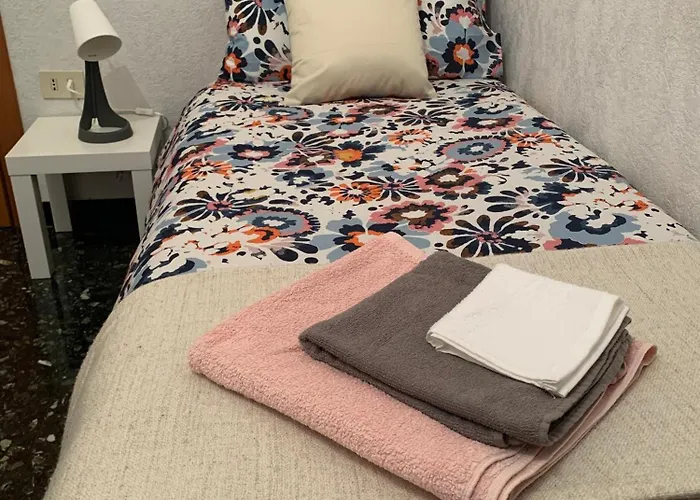 Pensionat Erzelli's House By Smart-home, A Con 3 4*